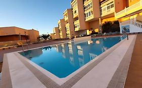 Hermoso apartamento con piscina en Caletillas